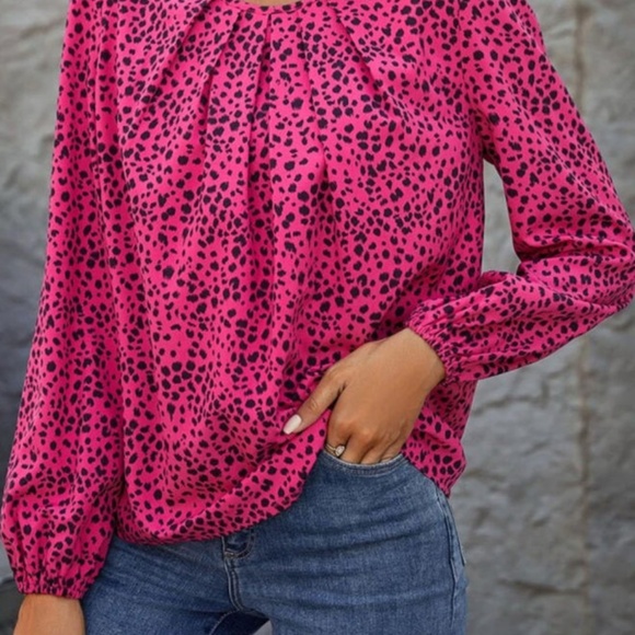 Pink animal print - Picture 1 of 1
